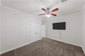 Photo 20 of 33